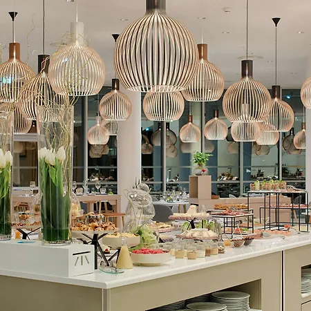 מלון Nh Toulouse Airport 4*