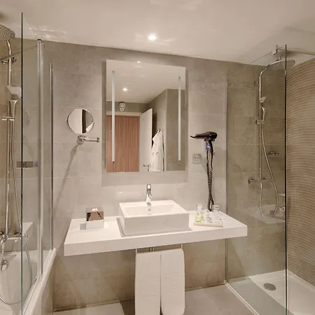 Nh Toulouse Airport 4* Blagnac