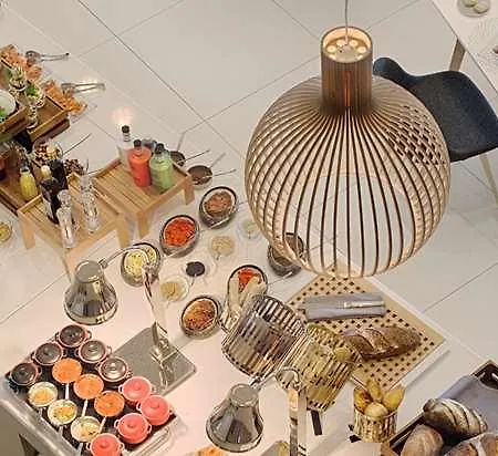 Nh Toulouse Airport Otel 4*