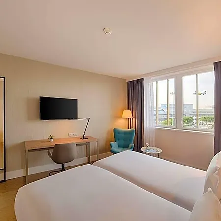 Hotel Nh Toulouse Airport 4*