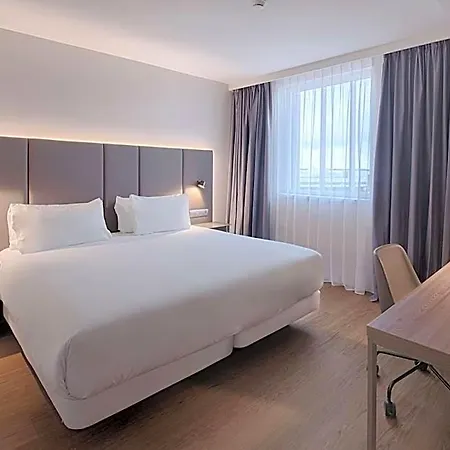 Hotel Nh Toulouse Airport Blagnac