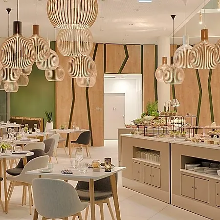 Nh Toulouse Airport Hotel