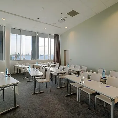 Nh Toulouse Airport Hotel