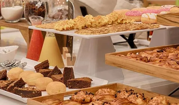 Hotel Nh Toulouse Airport 4*