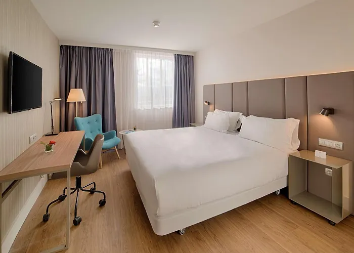 Nh Toulouse Airport Hotel