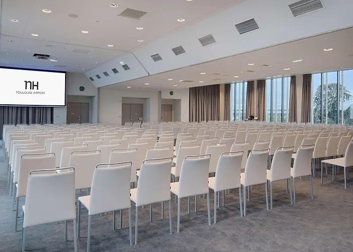 Nh Toulouse Airport 4*